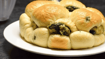 Cheesy Spinach  Artichoke Stuffed Bread The Ultimate PullApart Party Appetizer