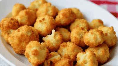 Crispy Parmesan Cauliflower Bites